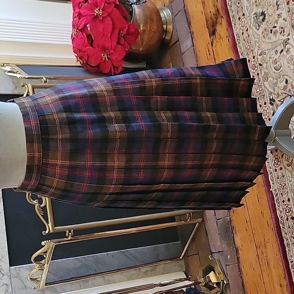 Vintage Tartan Wool Skirt - Picture 3 of 8